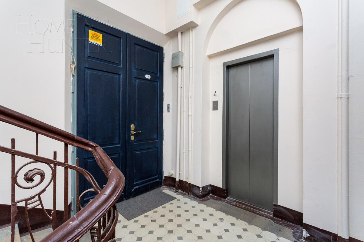 4-КОМН. КВАРТИРА С ОТДЕЛКОЙ 125 М² НА 4 ЭТАЖЕ