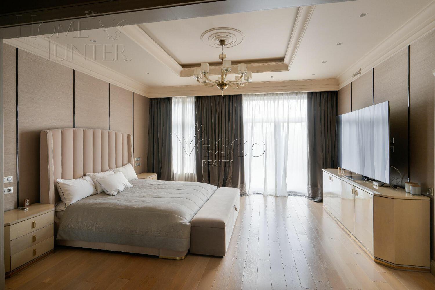 2-этажный коттедж 1 500 м² с отделкой