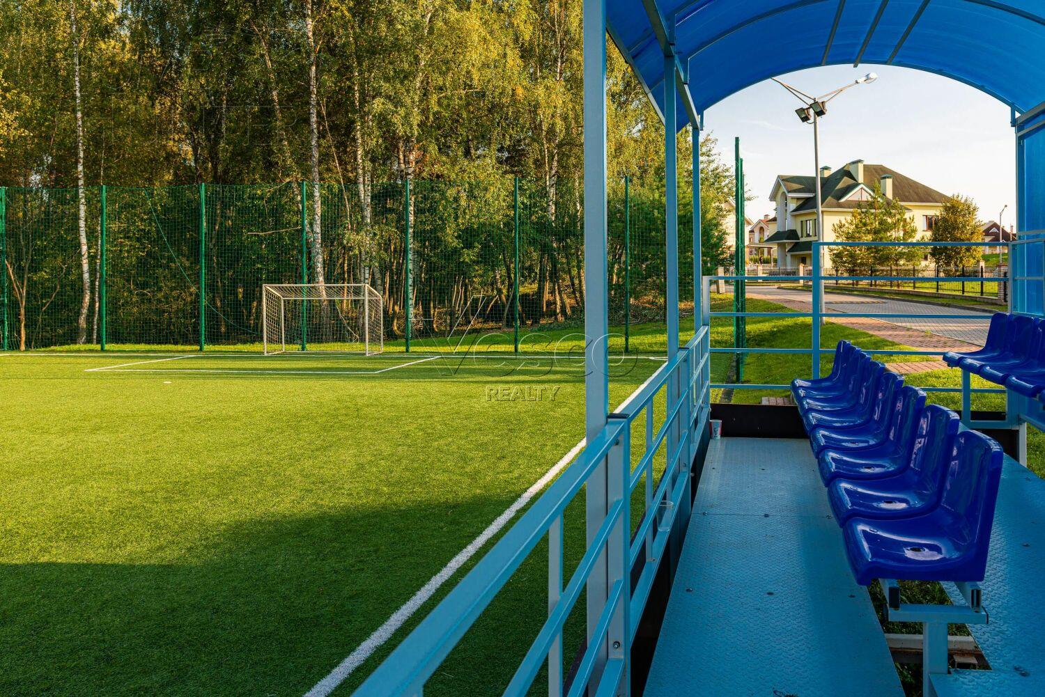 Участок 10 сот. в охраняемом поселке