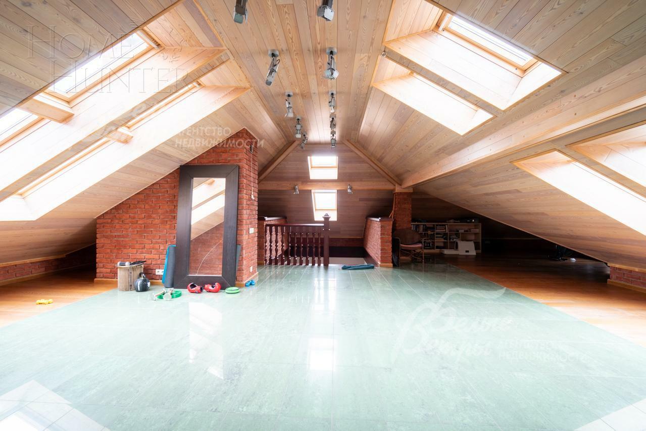 3-этажный коттедж 720 м² с отделкой