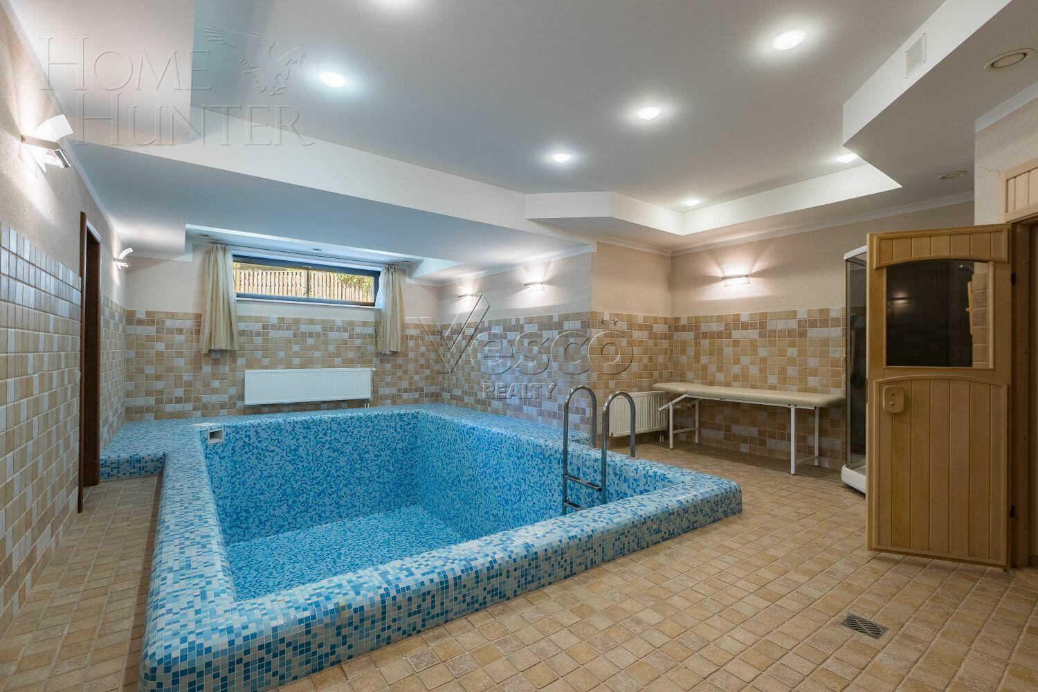 2-этажный коттедж 640 м² с отделкой