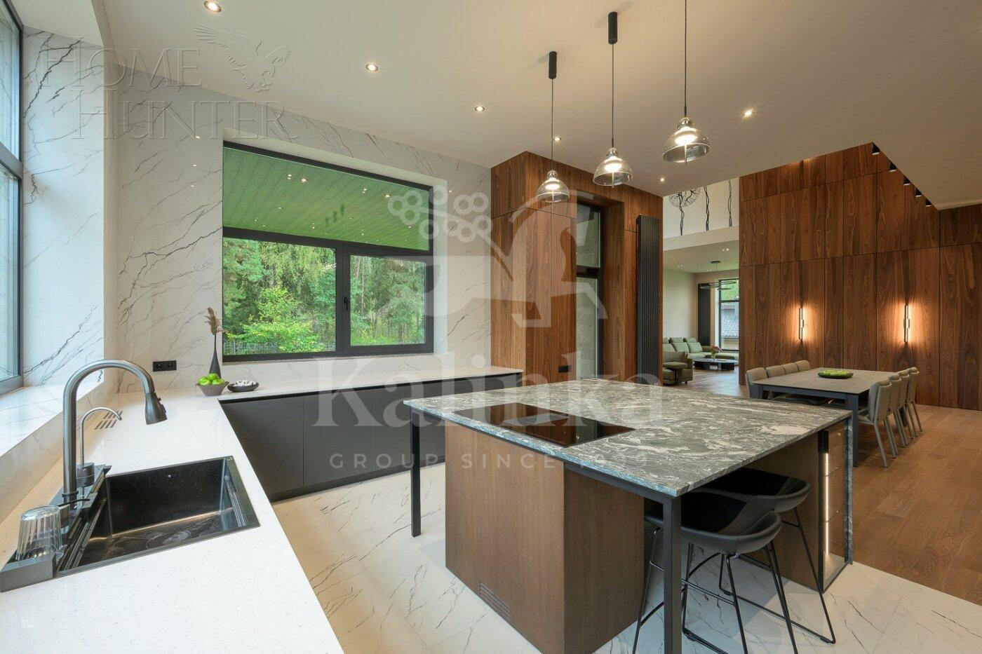 2-этажный коттедж 622 м² с отделкой