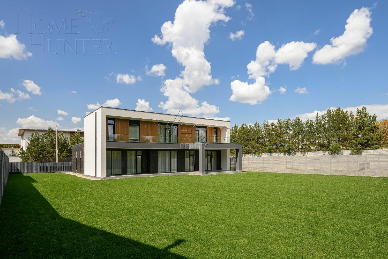 2-этажный коттедж 604 м² без отделки