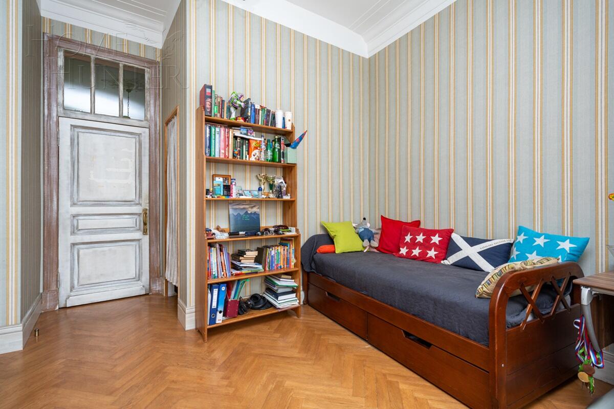 4-КОМН. КВАРТИРА С ОТДЕЛКОЙ 125 М² НА 4 ЭТАЖЕ