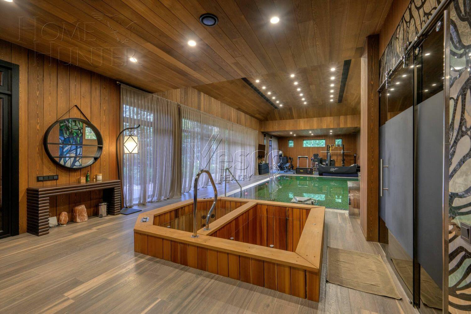 2-этажный коттедж 1 500 м² с отделкой