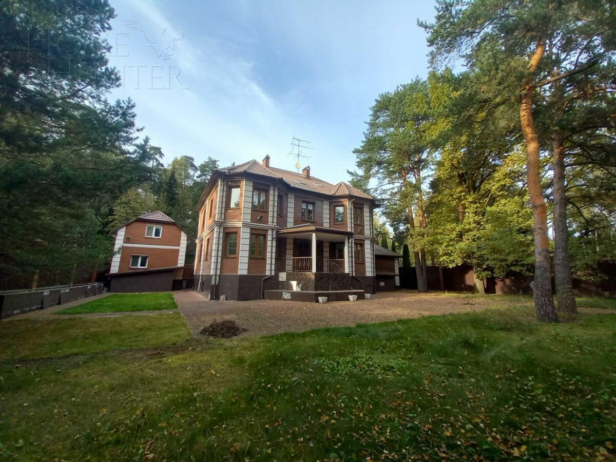 2-этажный коттедж 600 м² с отделкой