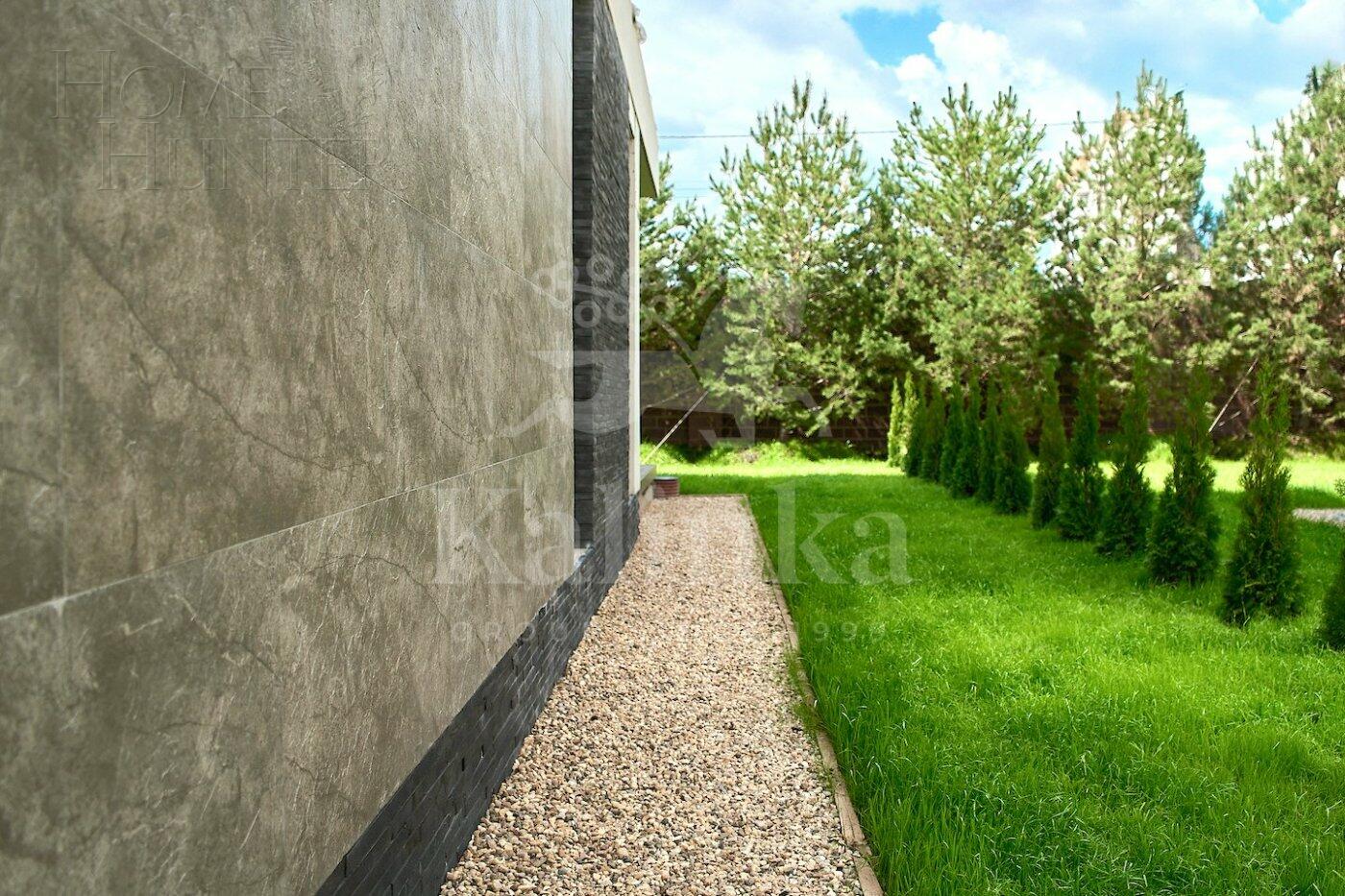 2-этажный коттедж 393.85 м² без отделки