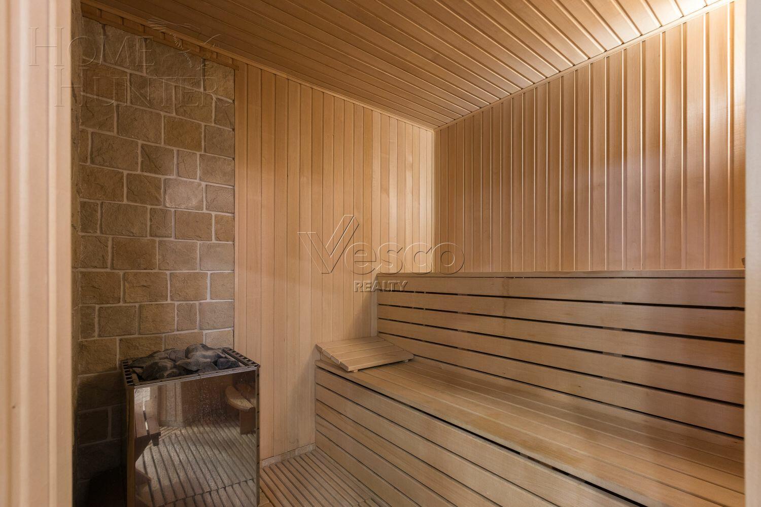 2-этажный коттедж 640 м² с отделкой