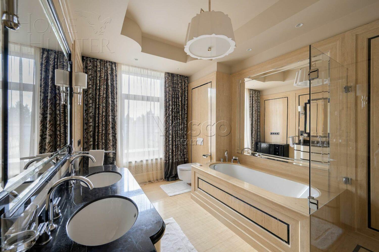 2-этажный коттедж 1 500 м² с отделкой