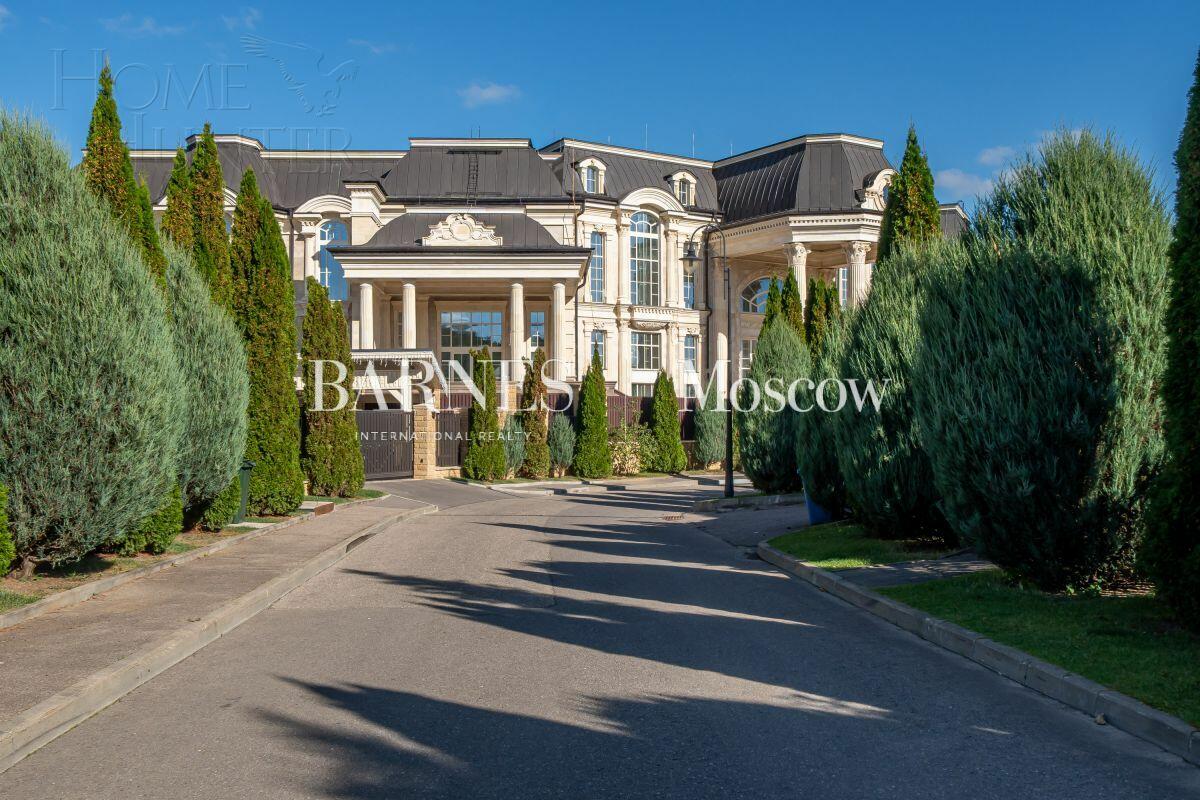 2-этажный коттедж 5 183 м² без отделки