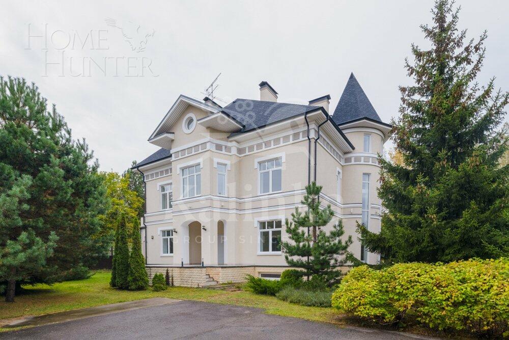 2-этажный коттедж 800 м² с отделкой