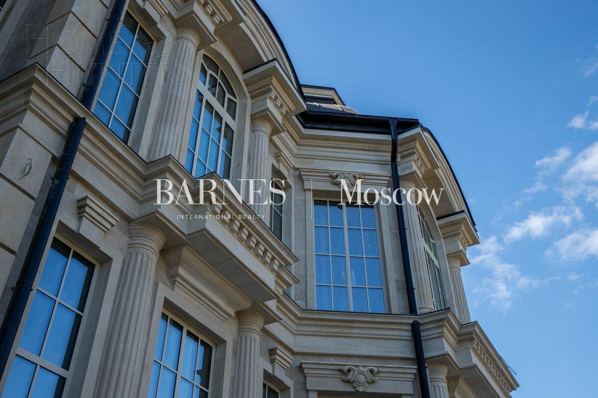 2-этажный коттедж 5 183 м² без отделки