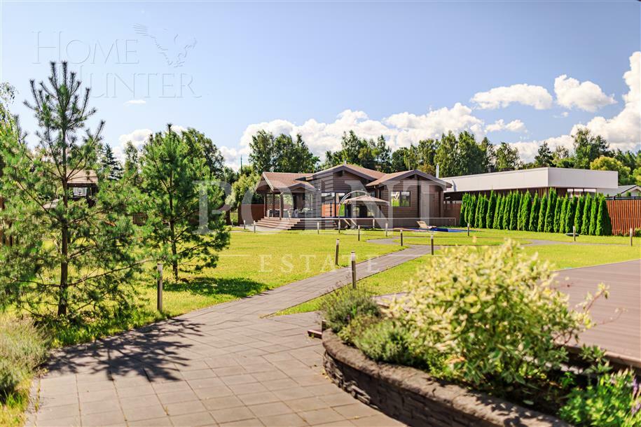 2-этажный коттедж 600 м² с отделкой