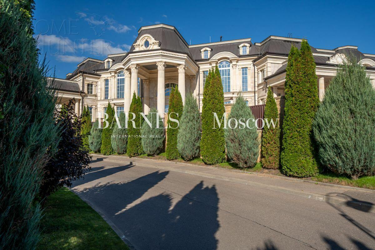 2-этажный коттедж 5 183 м² без отделки