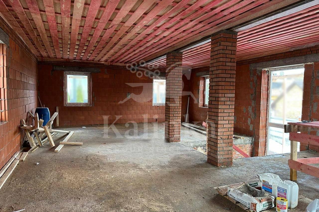 2-этажный коттедж 190 м² без отделки