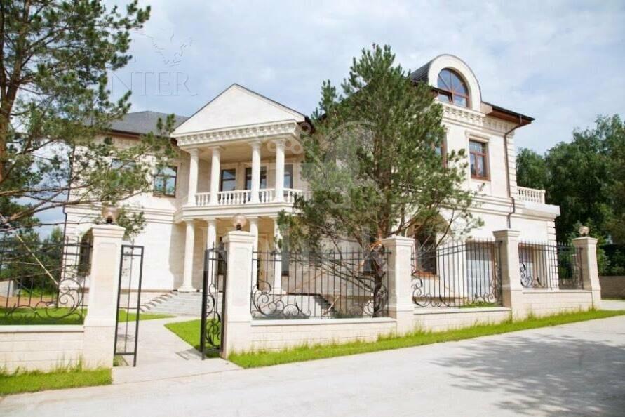 2-этажный коттедж 1 291.2 м² без отделки