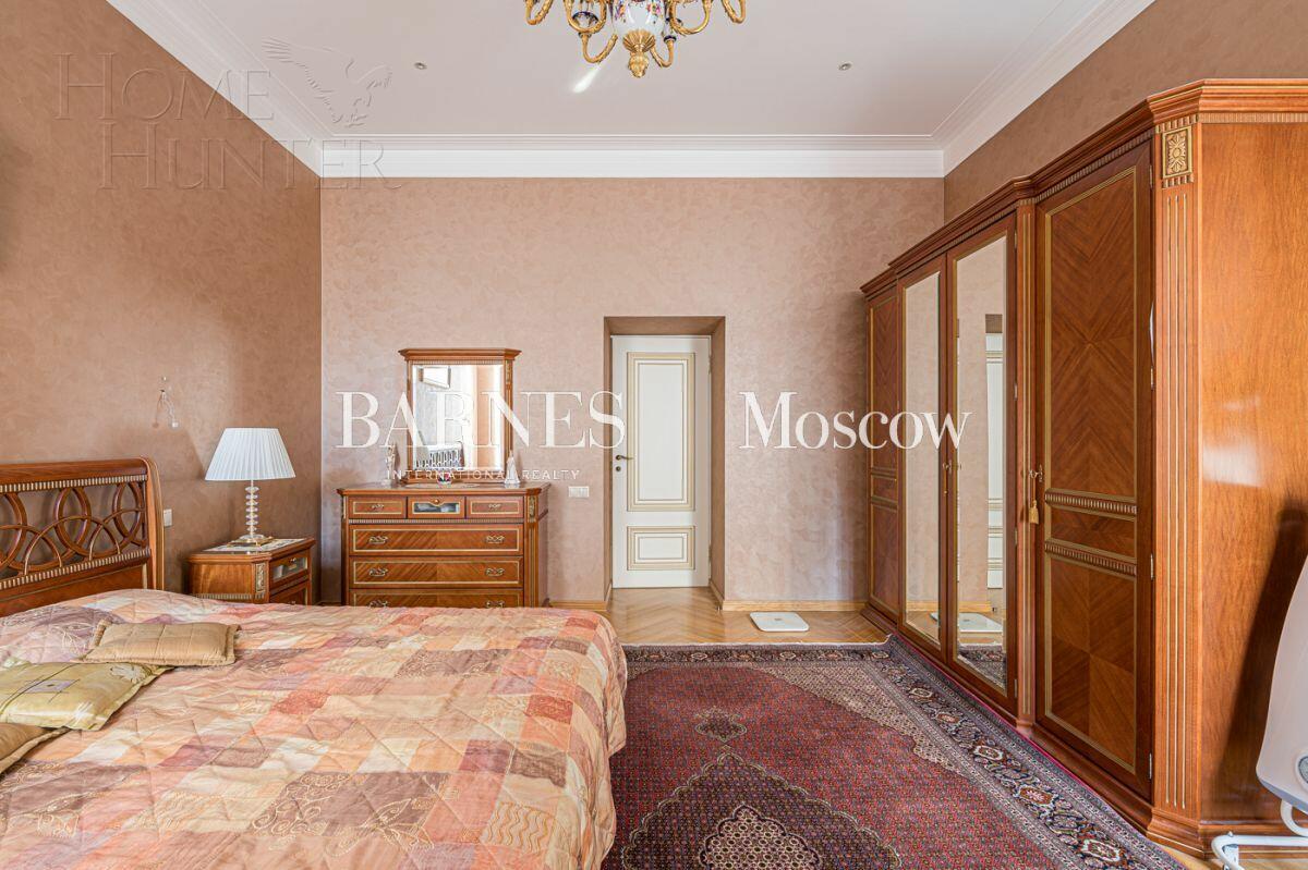 4-КОМН. КВАРТИРА С ОТДЕЛКОЙ 130 М² НА 4 ЭТАЖЕ