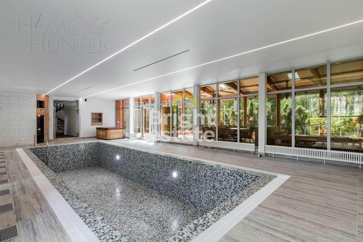 2-этажный коттедж 711 м² с отделкой