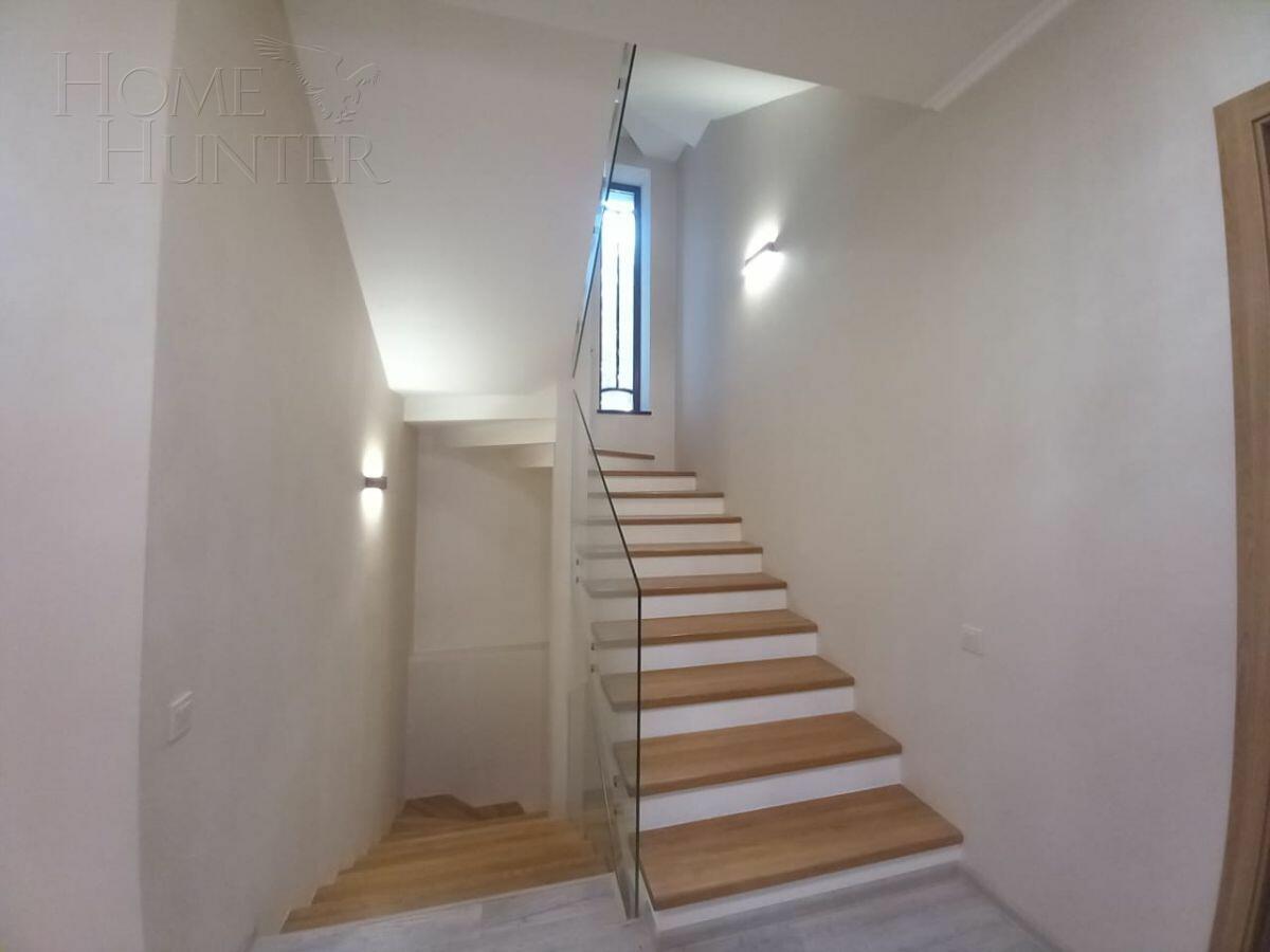 2-этажный коттедж 607 м² с отделкой