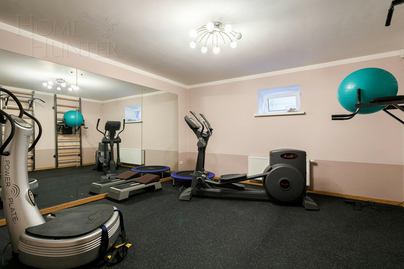 2-этажный коттедж 800 м² с отделкой