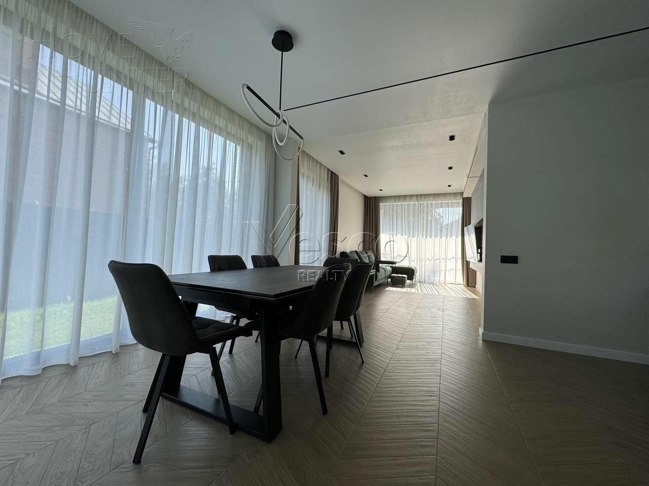 2-этажный коттедж 280 м² с отделкой