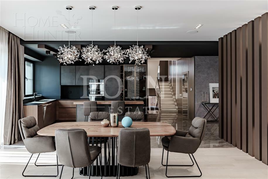 2-этажный коттедж 600 м² с отделкой