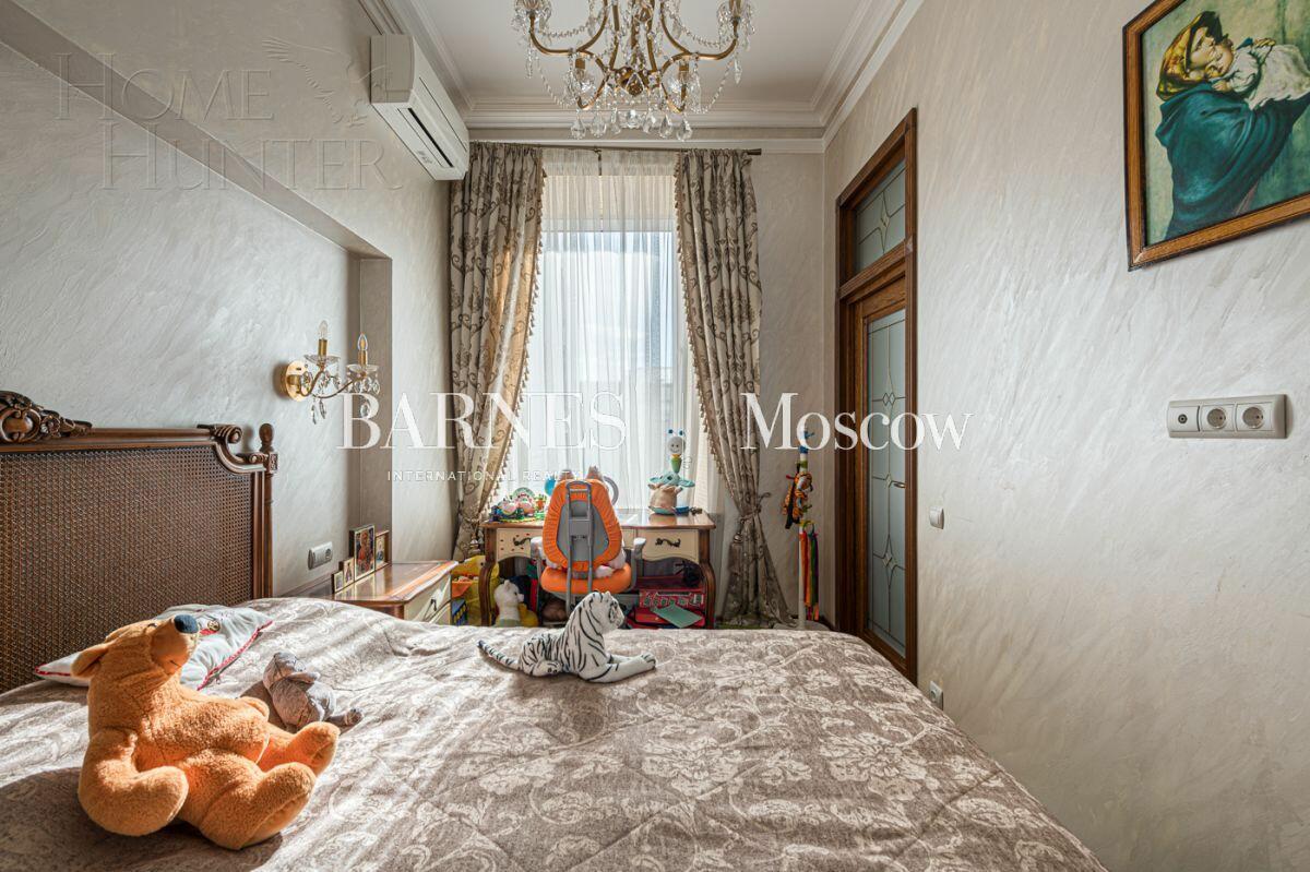 3-КОМН. КВАРТИРА С ОТДЕЛКОЙ 140 М² НА 2 ЭТАЖЕ