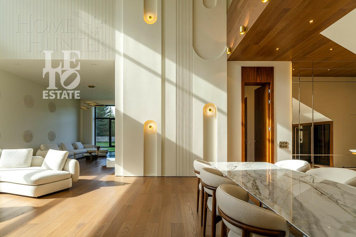 2-этажный коттедж 747 м² с отделкой