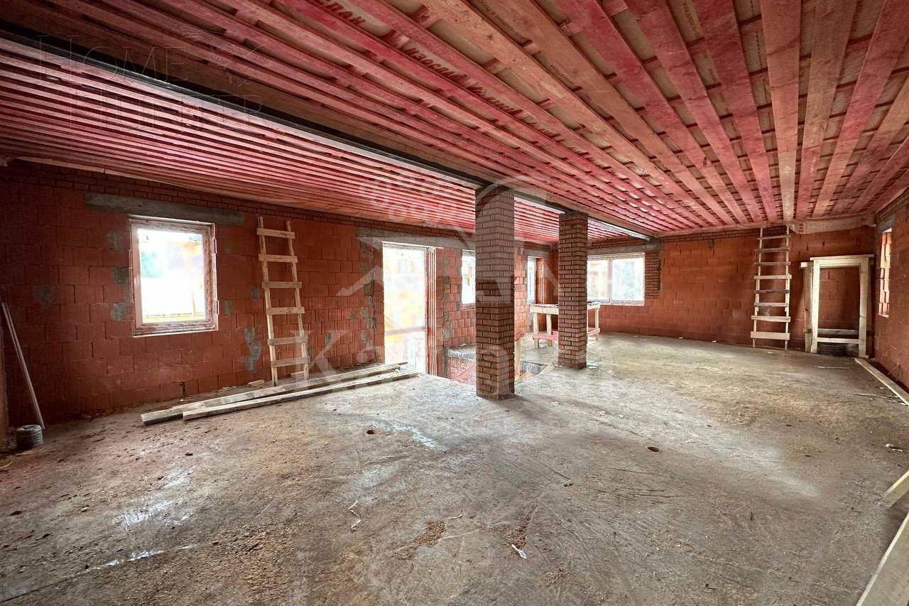 2-этажный коттедж 190 м² без отделки