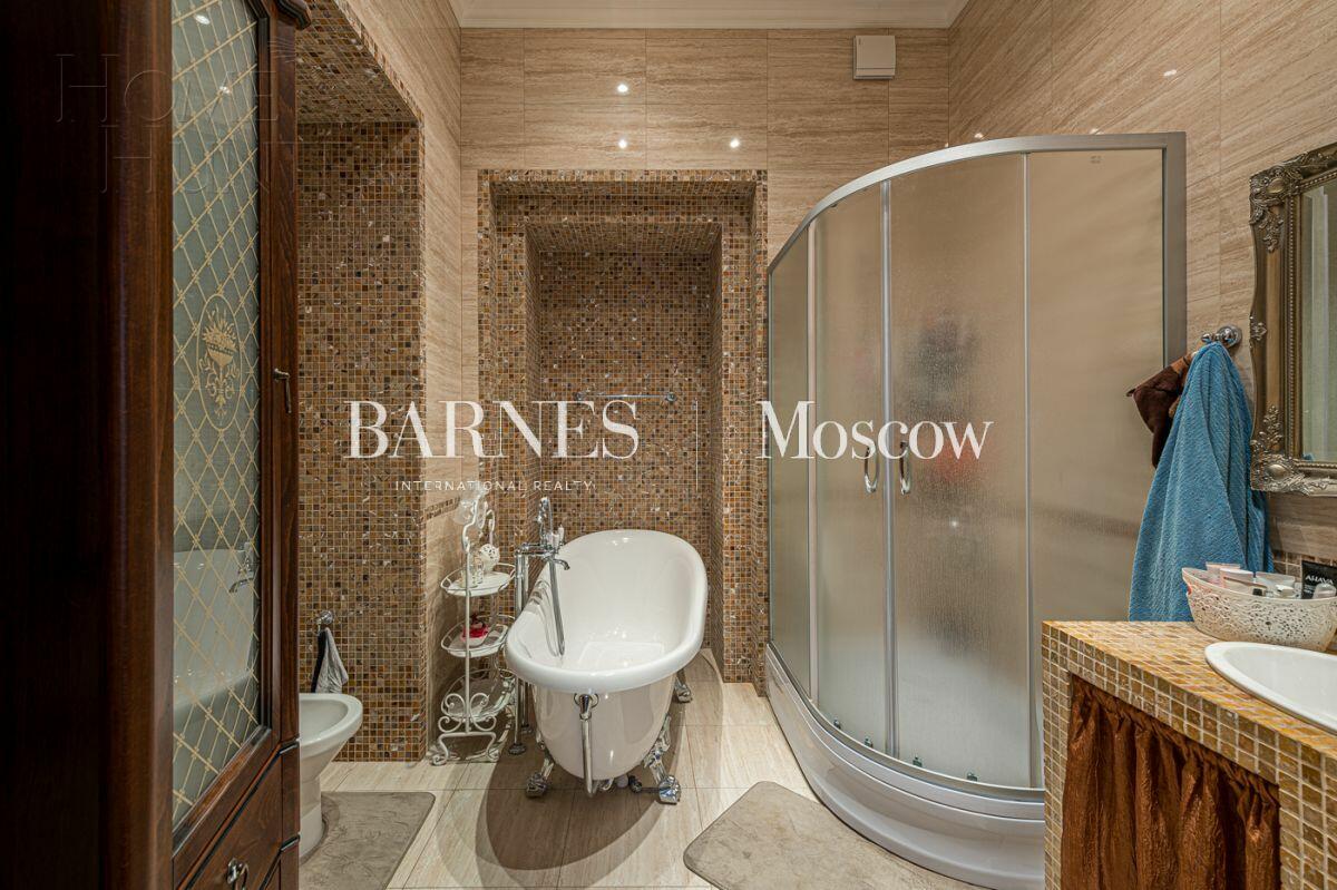 3-КОМН. КВАРТИРА С ОТДЕЛКОЙ 140 М² НА 2 ЭТАЖЕ