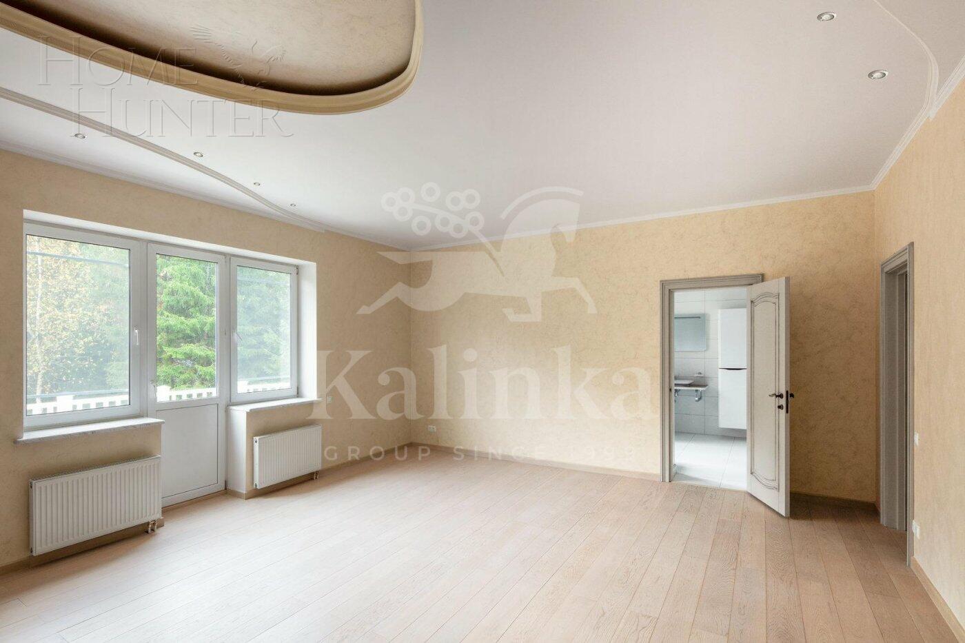 2-этажный коттедж 440 м² с отделкой