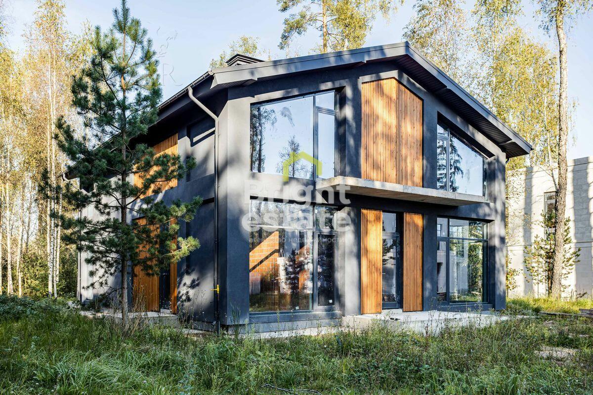 2-этажный коттедж 306 м² без отделки