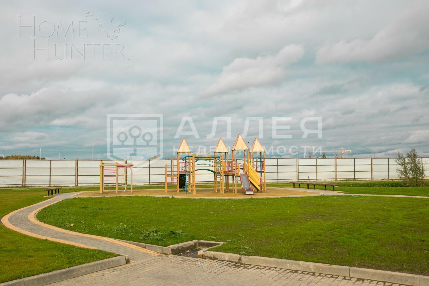 Участок 13 сот. в охраняемом поселке