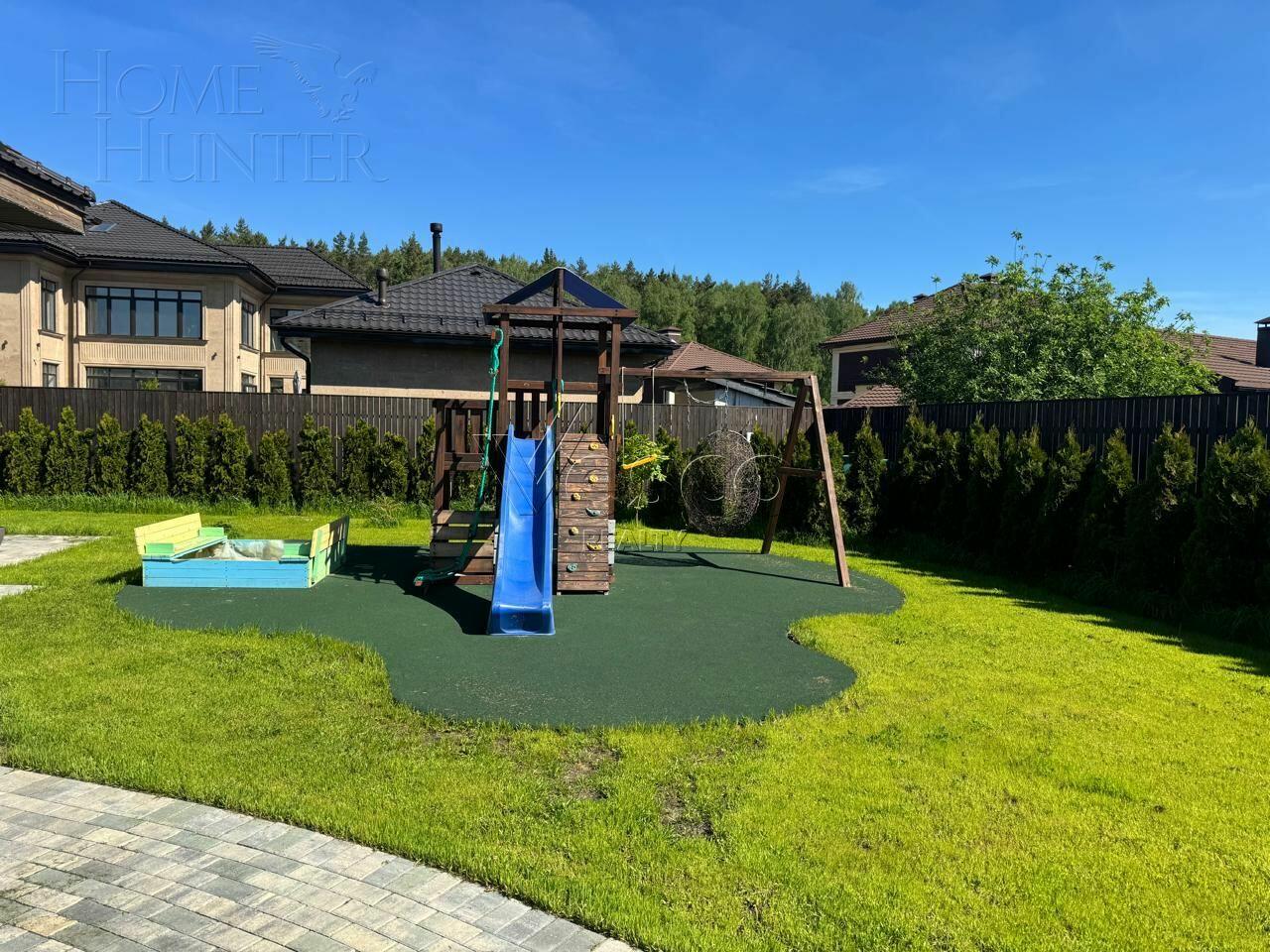 2-этажный коттедж 325 м² с отделкой