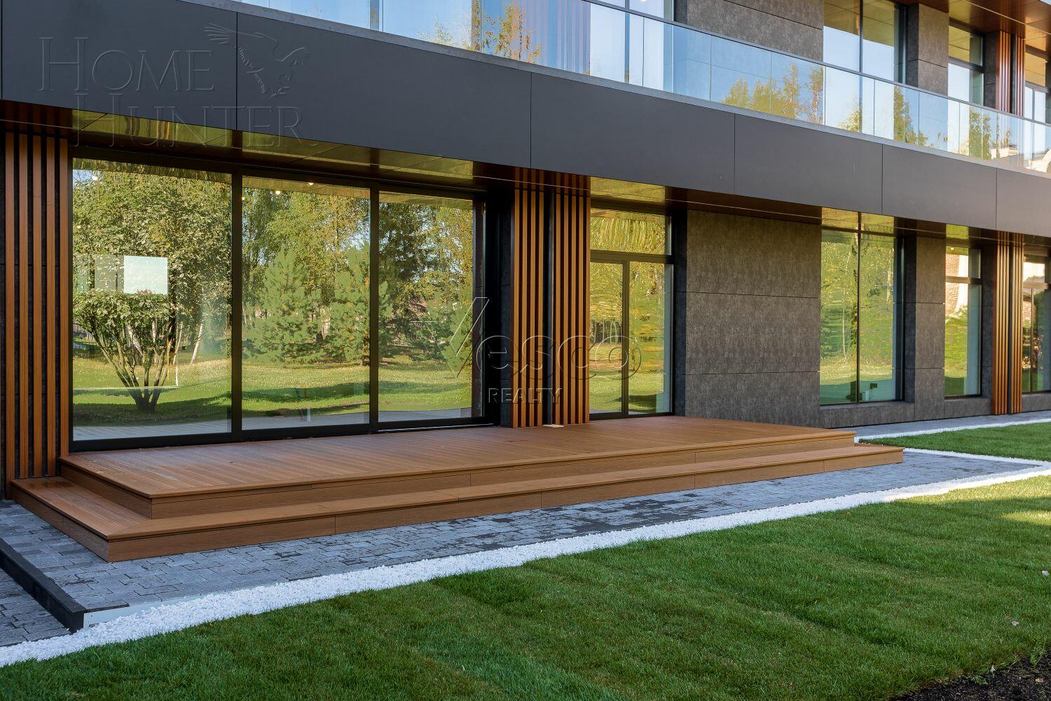 2-этажный коттедж 1 200 м² без отделки