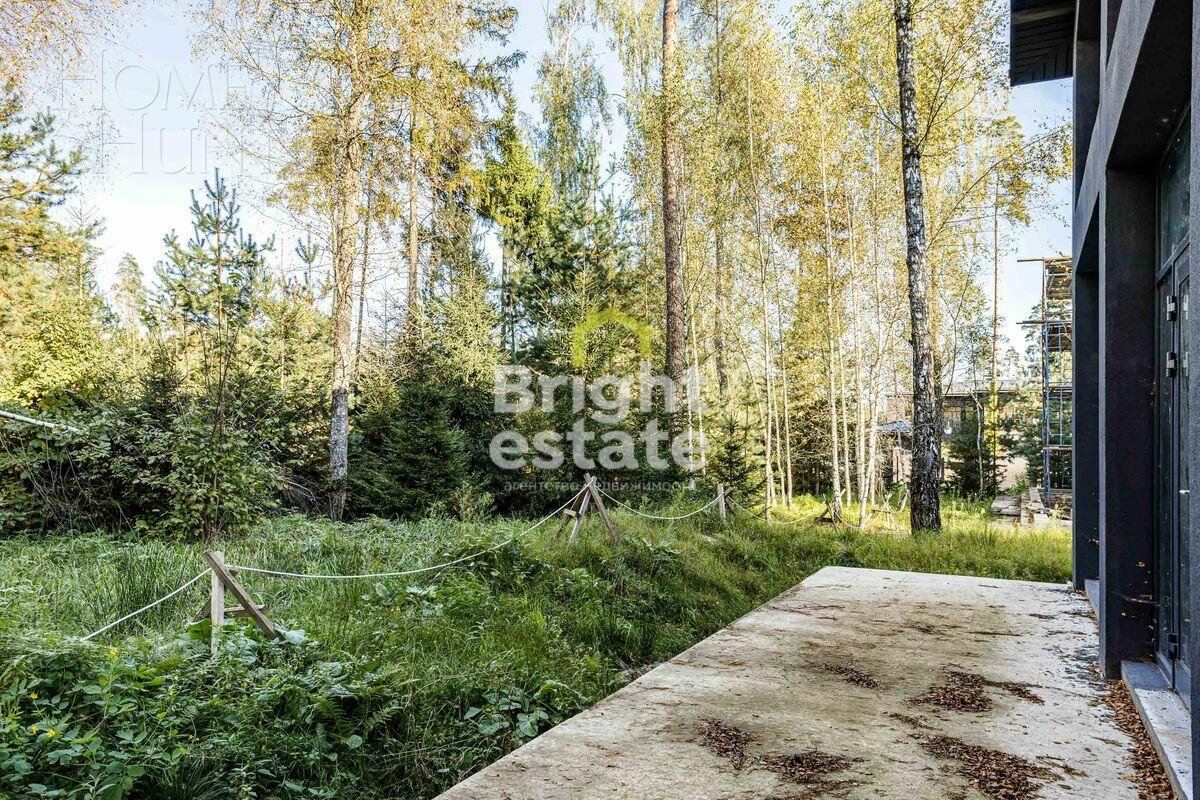 2-этажный коттедж 306 м² без отделки