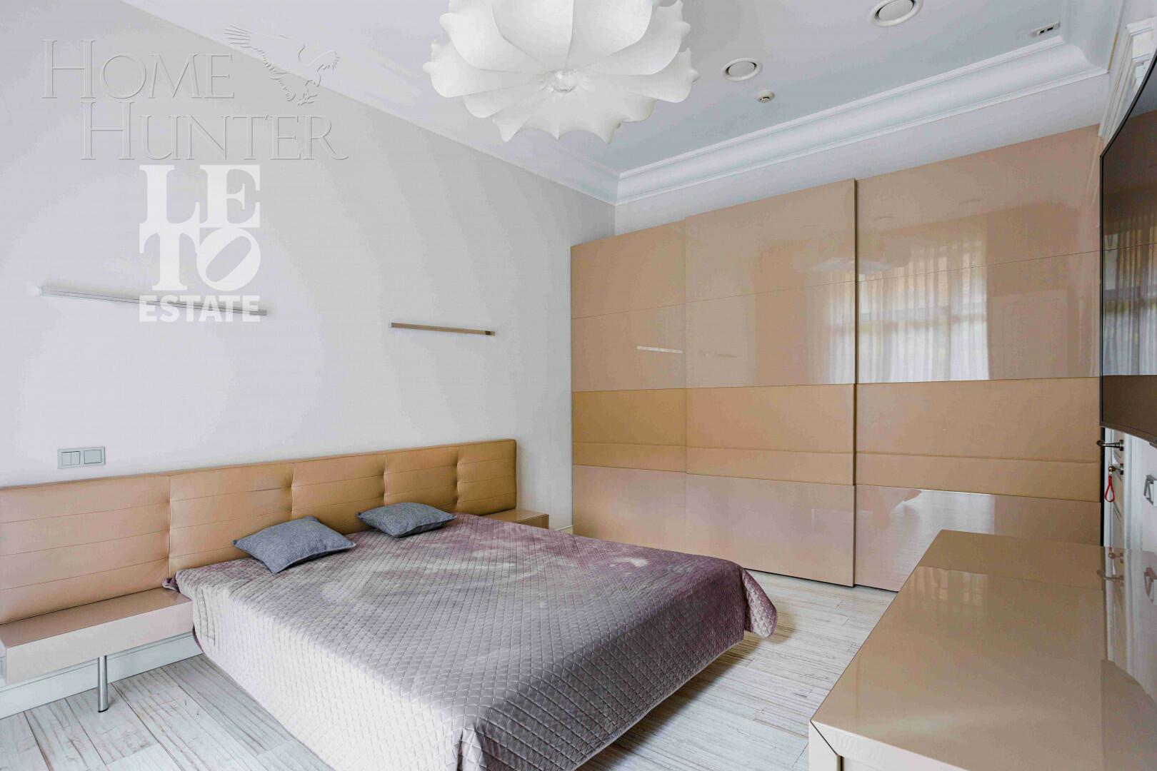 2-этажный таунхаус 430 м² с отделкой