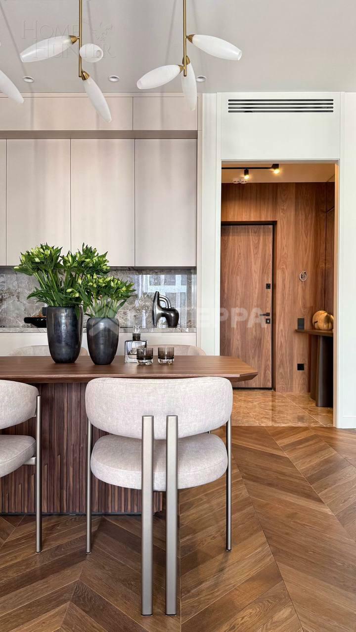 3-КОМН. КВАРТИРА С ОТДЕЛКОЙ 103 М² НА 10 ЭТАЖЕ