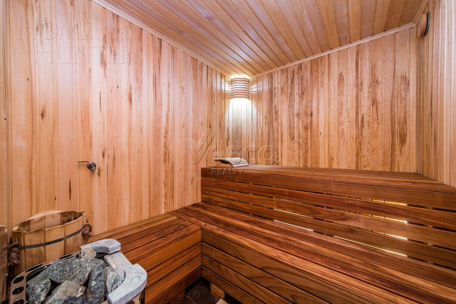 2-этажный таунхаус 600 м² с отделкой