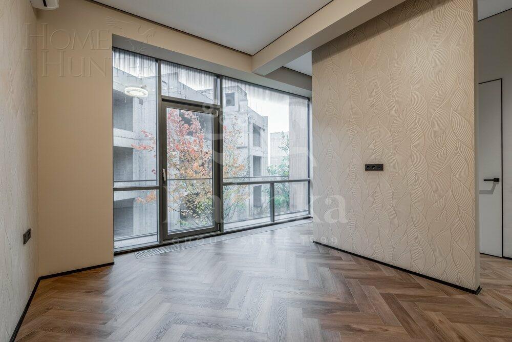 3-этажный таунхаус 168.7 м² без отделки