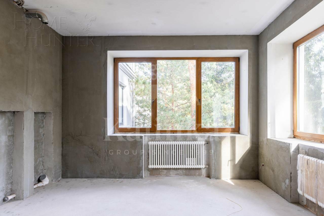 3-этажный коттедж 1 074 м² без отделки