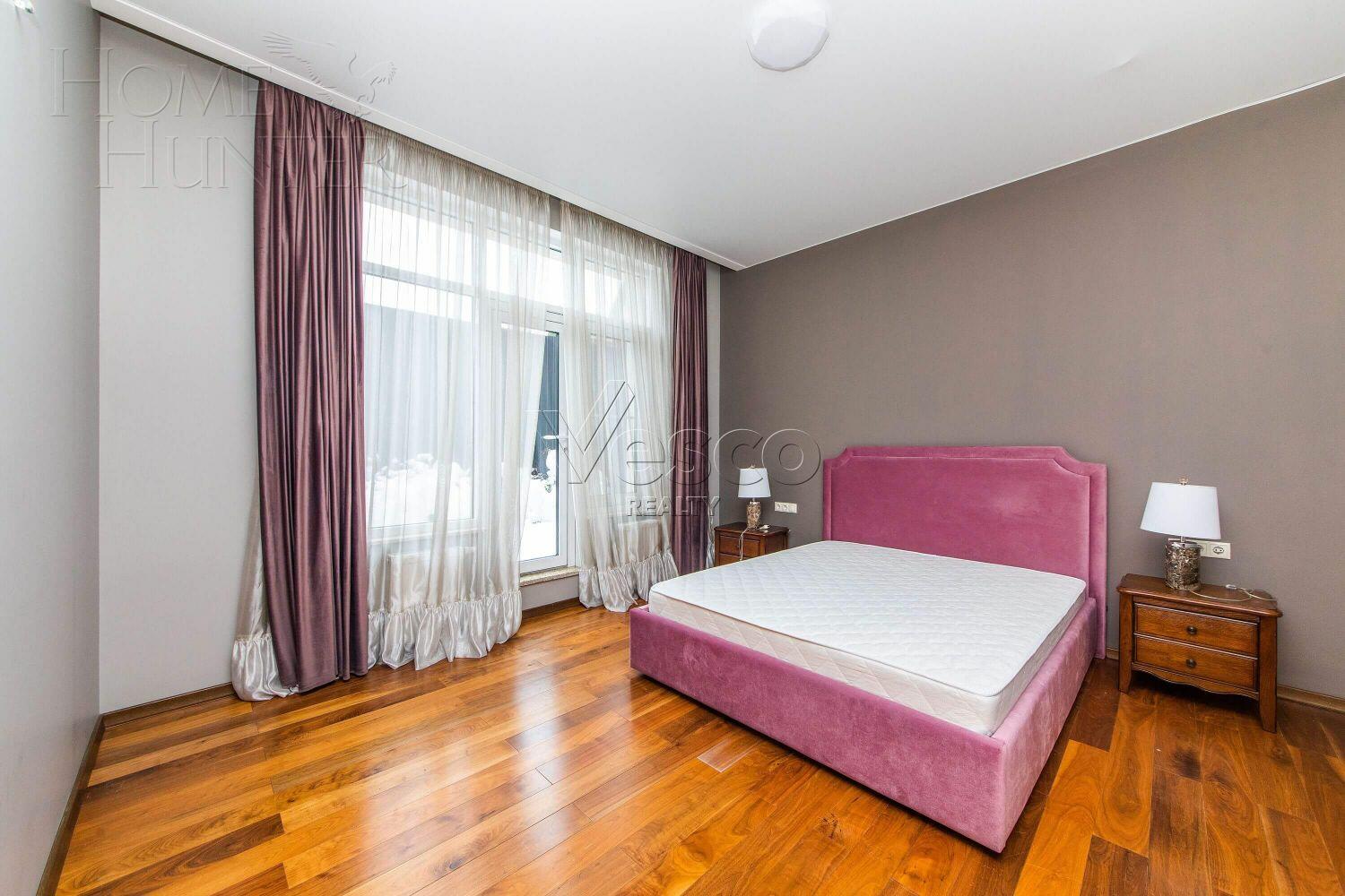 2-этажный таунхаус 600 м² с отделкой