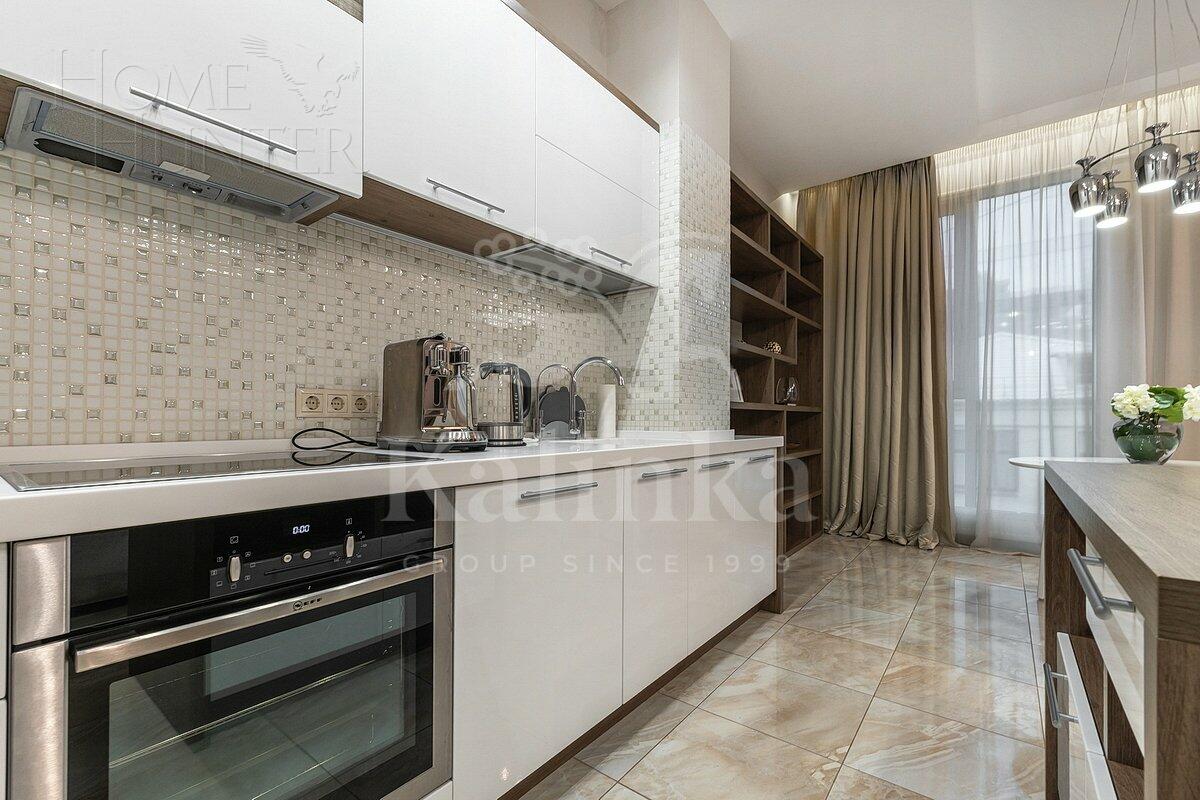 3-КОМН. КВАРТИРА С ОТДЕЛКОЙ 130.7 М² НА 5 ЭТАЖЕ