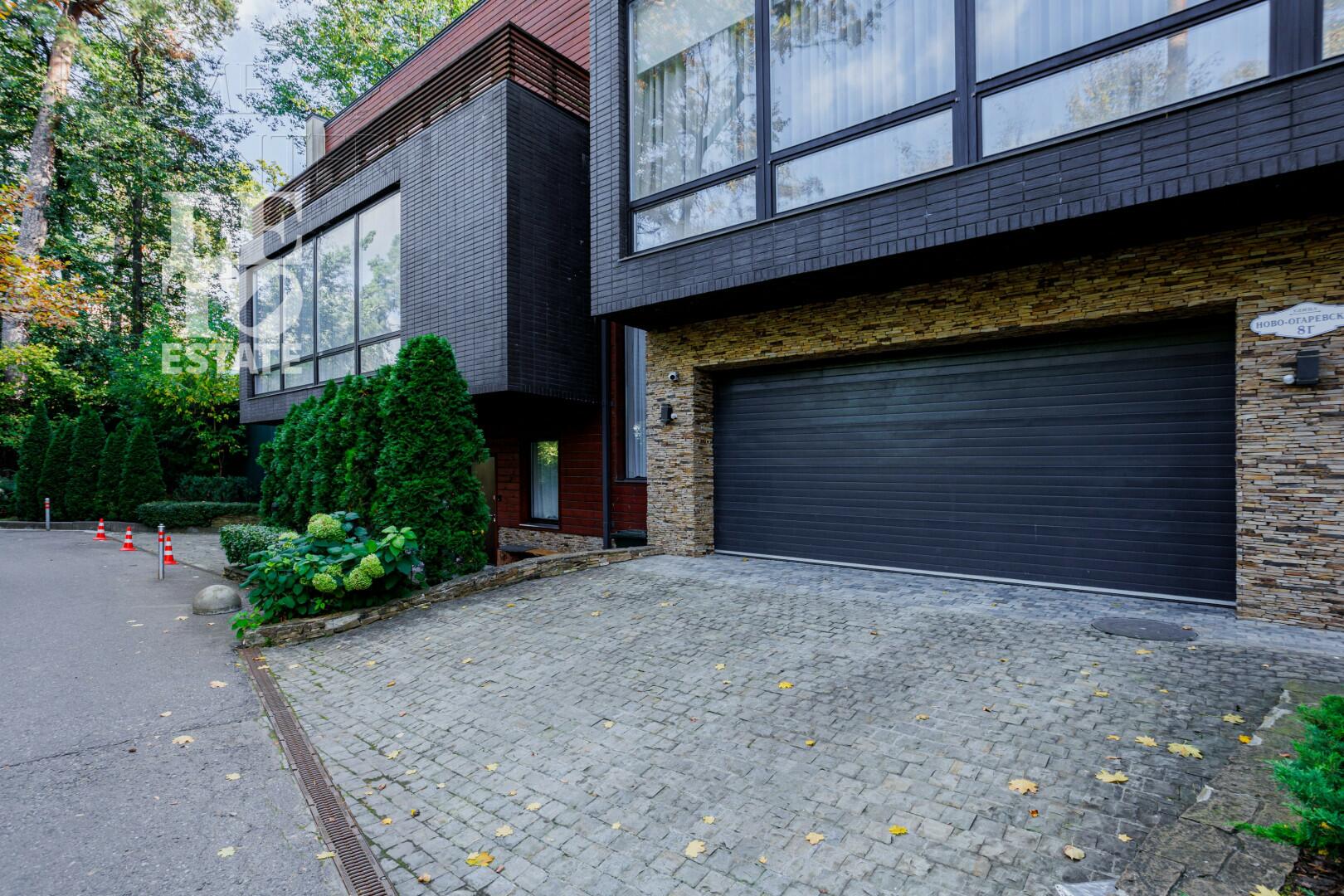 2-этажный таунхаус 430 м² с отделкой