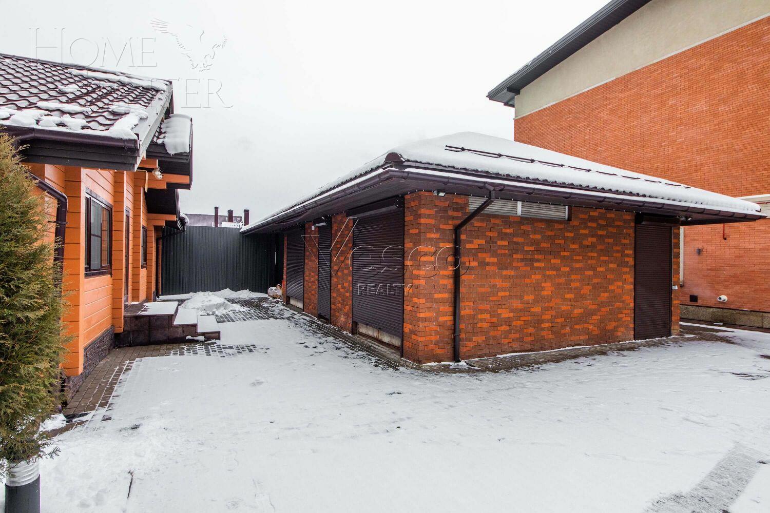 2-этажный таунхаус 600 м² с отделкой