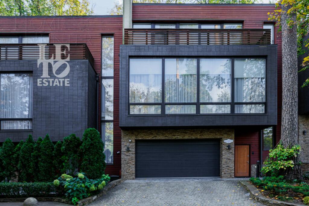 2-этажный таунхаус 430 м² с отделкой