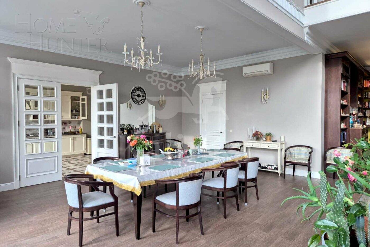 2-этажный коттедж 678 м² с отделкой