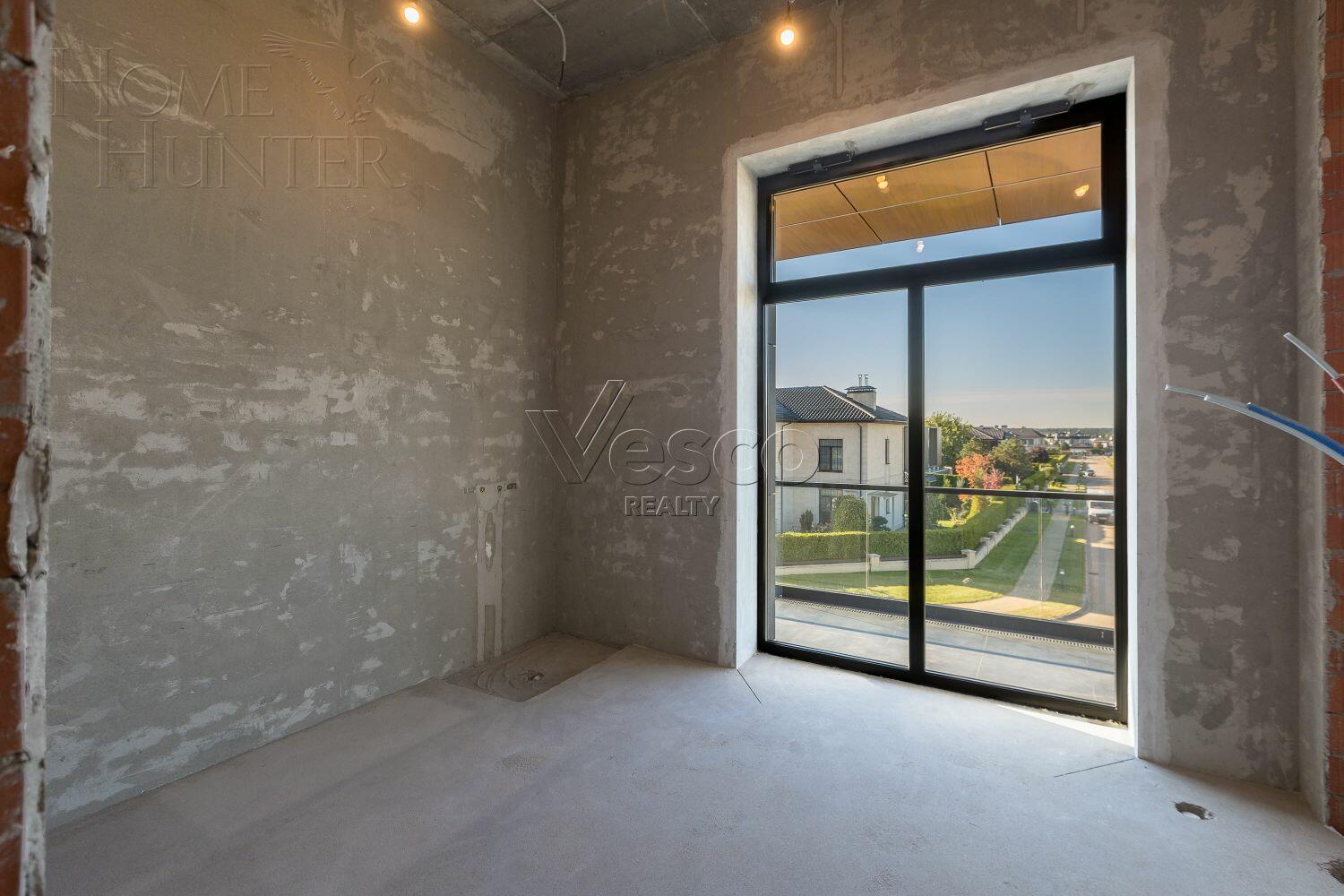 2-этажный коттедж 1 200 м² без отделки