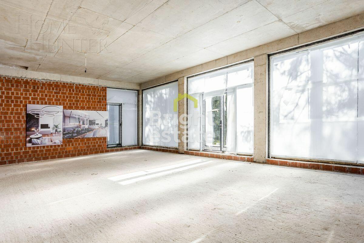 2-этажный коттедж 306 м² без отделки