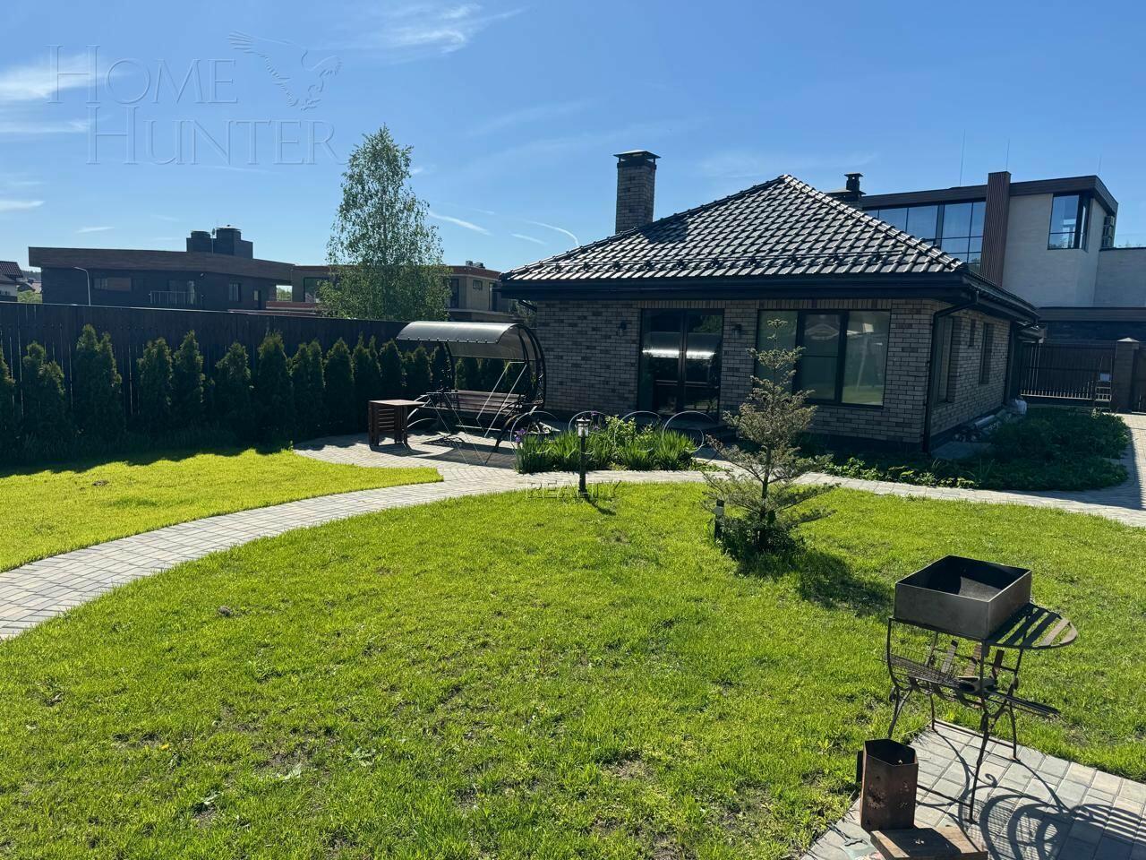 2-этажный коттедж 325 м² с отделкой